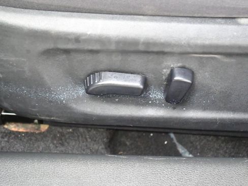 Used 2025 Nissan Altima 2.5 SV image 12