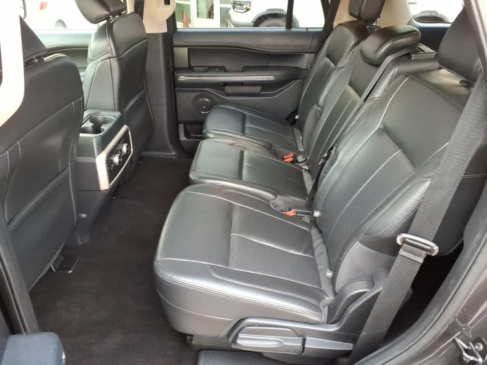 Used 2022 Ford Expedition XLT RWD image 10