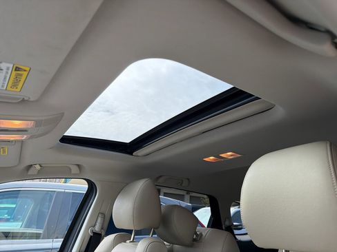 Used 2023 MAZDA CX-9 Touring image 22