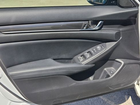 Used 2022 Honda Accord Sport Special Edition image 10