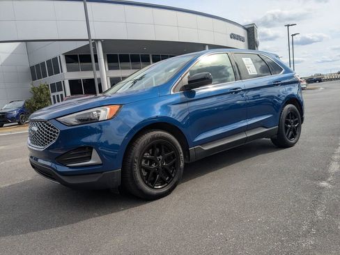 Used 2023 Ford Edge SEL image 24