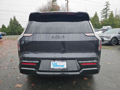 New 2026 Kia EV9 Land image 6