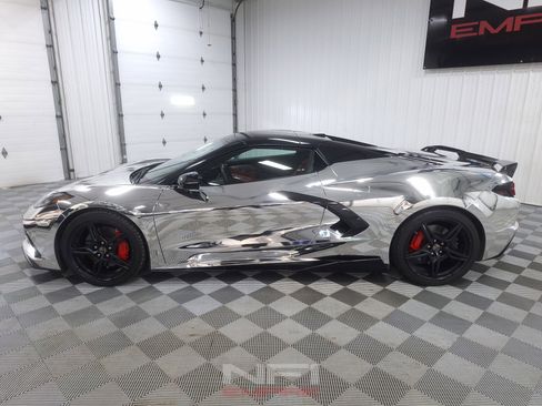 Used 2024 Chevrolet Corvette Stingray Premium Conv w/ Z51 Performance Package RWD image 4