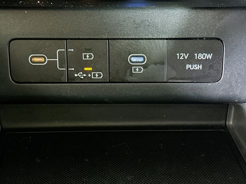 Used 2025 Hyundai Sonata SEL FWD image 26