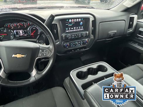 Used 2018 Chevrolet Silverado 1500 LT w/ LT Eassist Package image 14