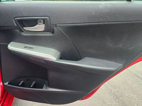 Used 2013 Toyota Camry SE image 21