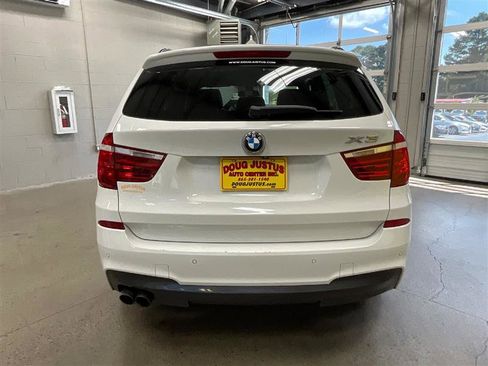 Used 2017 BMW X3 sDrive28i image 4