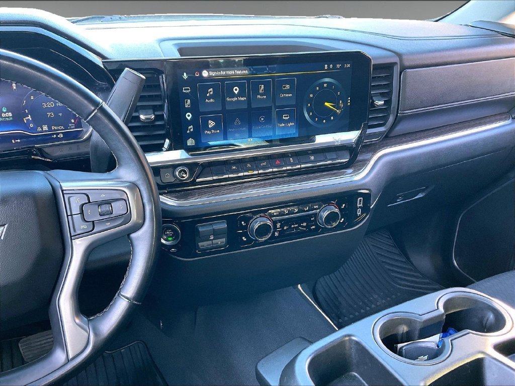Used 2025 Chevrolet Silverado 1500 LT AWD/4WD image 17