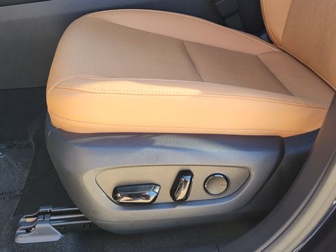 Certified 2025 Lexus RX 350 Premium Plus w/ Accessory Package (Z1) image 28