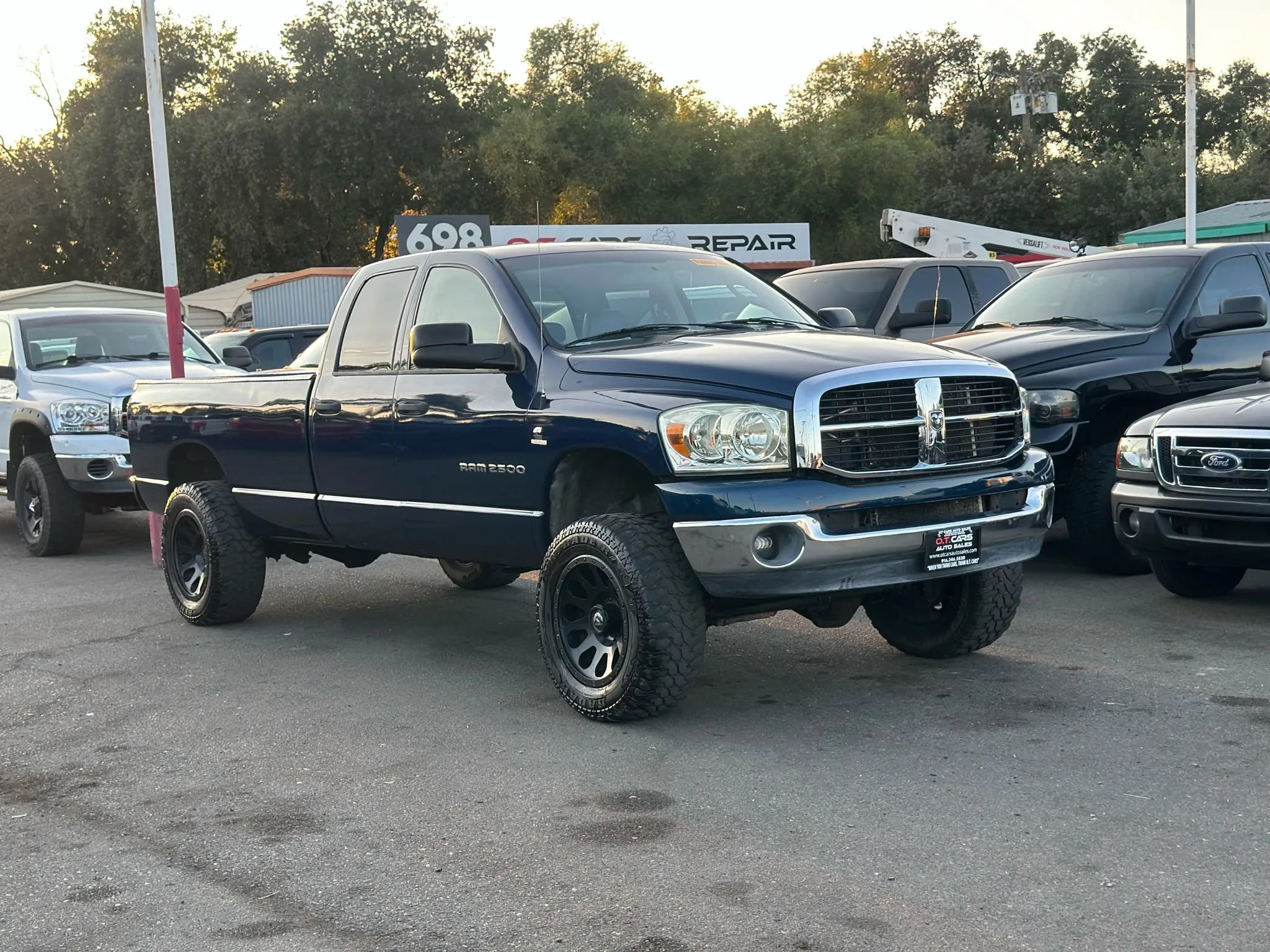 Used 2006 Dodge Ram 2500 Truck ST w/ Trailer Tow Group AWD/4WD image 3