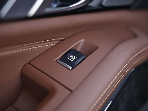 New 2026 BMW X5 sDrive40i w/ M Sport Package image 26