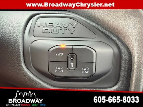 New 2026 RAM 2500 Laramie w/ Night Edition AWD/4WD image 18