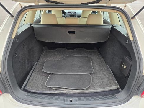 Used 2014 Volkswagen Jetta SE image 40