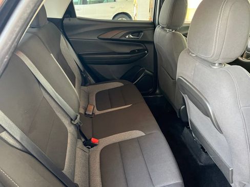 Used 2023 Chevrolet TrailBlazer LT w/ Convenience Package FWD image 13