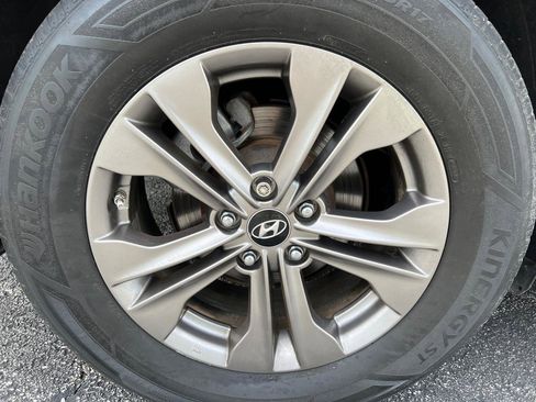 Used 2013 Hyundai Santa Fe Sport FWD image 13