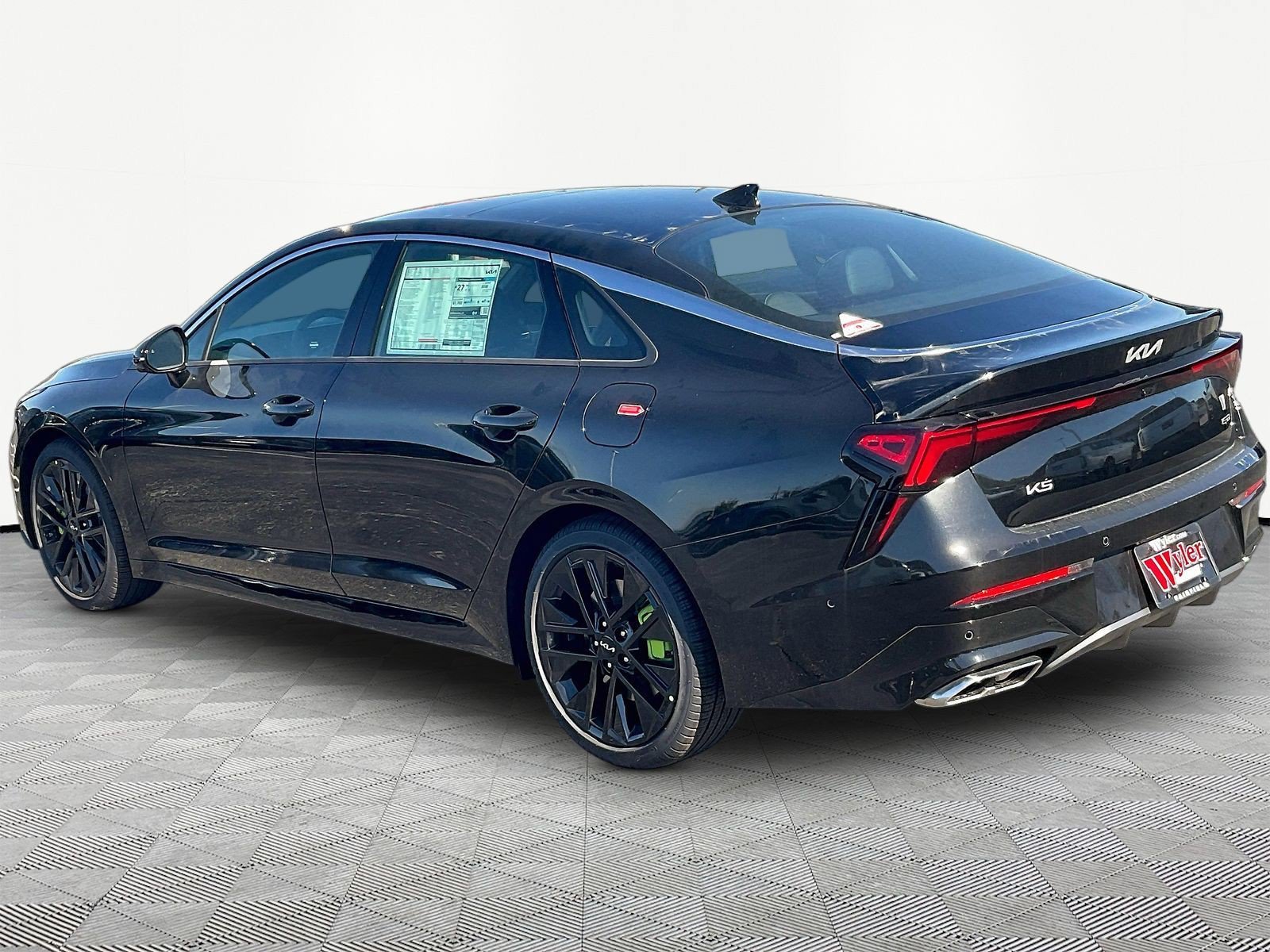New 2027 Kia K5 GT FWD image 4