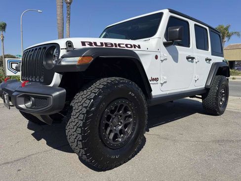 Used 2022 Jeep Wrangler Unlimited Rubicon w/ Xtreme Recon 35" Tire Package image 13