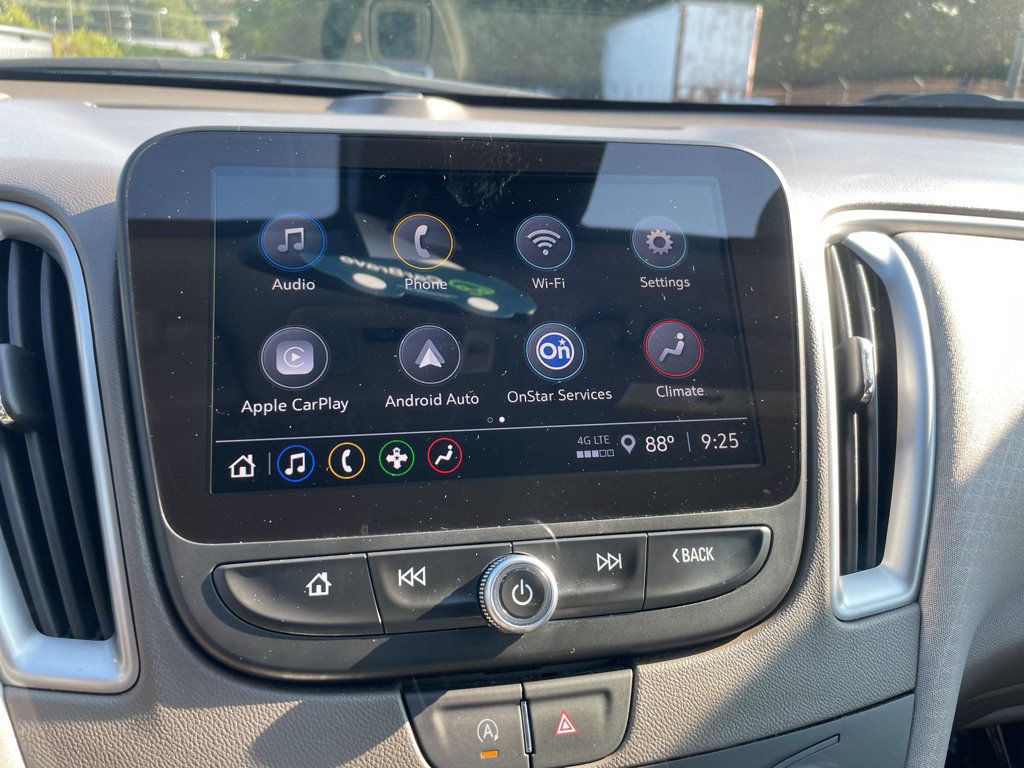 Certified 2025 Chevrolet Malibu LT FWD image 19