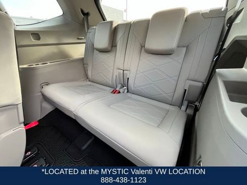 Certified 2024 Volkswagen Atlas SE image 14