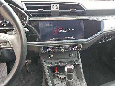 Used 2022 Audi Q3 2.0T Premium Plus image 5