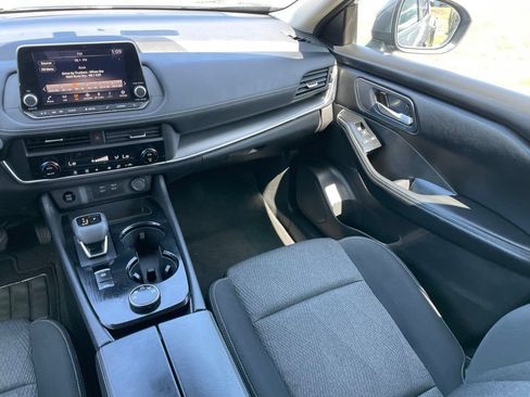 Certified 2024 Nissan Rogue SV AWD/4WD image 7