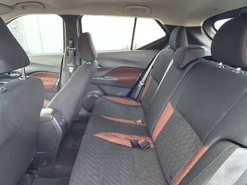 Certified 2024 Nissan Kicks SR image 17