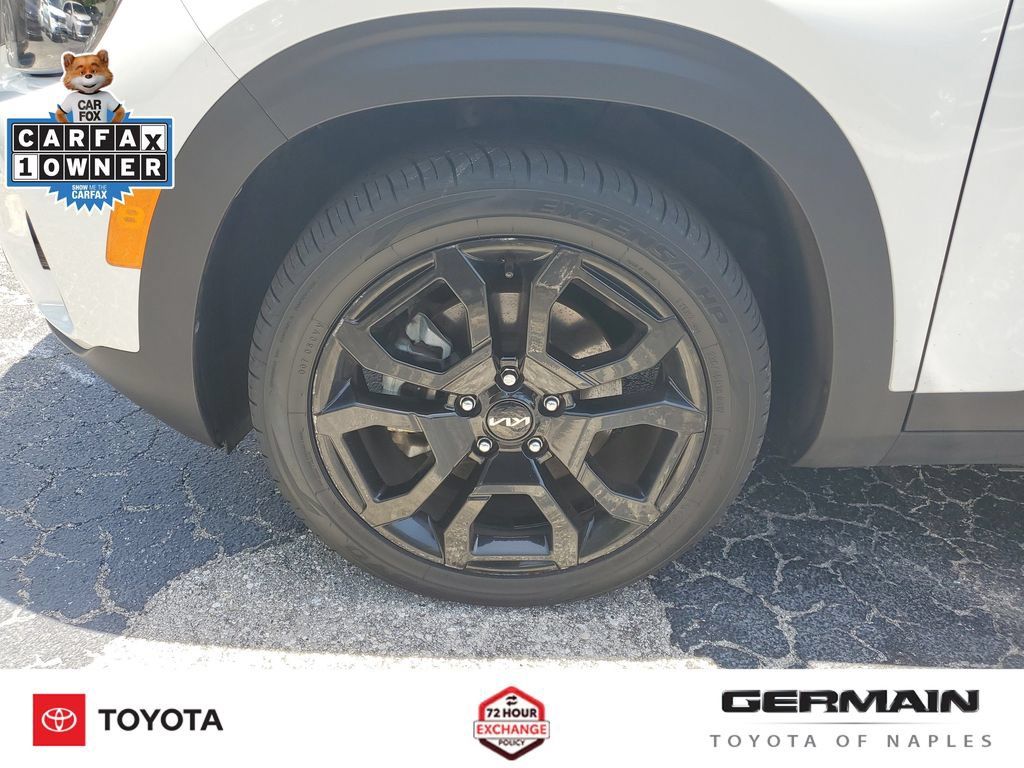 Used 2024 Kia Seltos X-Line AWD/4WD image 13