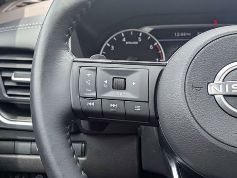Used 2023 Nissan Rogue SV w/ SV Premium B Package AWD/4WD image 26