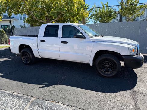 Used 2007 Dodge Dakota ST w/ PWR Convenience Group image 2