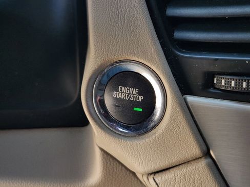 Used 2017 GMC Yukon Denali w/ Open Road Package image 28