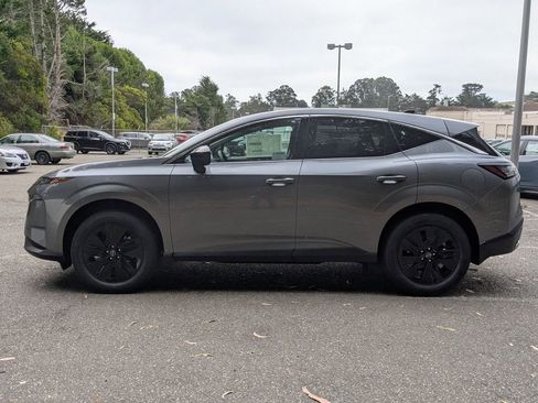 New 2025 Nissan Murano SV w/ Cargo Package image 8