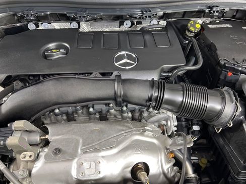 Certified 2023 Mercedes-Benz GLA 250 4MATIC image 24