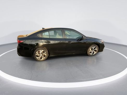 Used 2024 Subaru Legacy Premium image 9