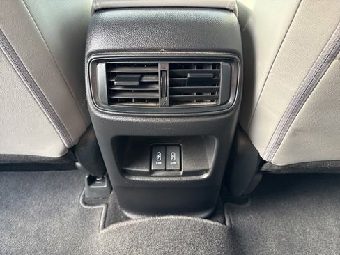 Used 2018 Honda CR-V EX-L image 17