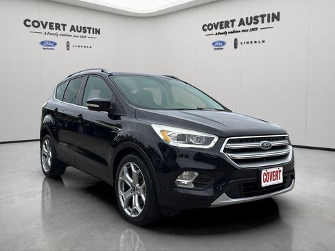 Used 2017 Ford Escape Titanium w/ Equipment Group 301A image 6