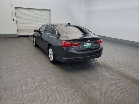 Used 2018 Chevrolet Malibu LT FWD image 5