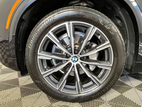 Used 2023 BMW X5 xDrive40i w/ Executive Package image 13
