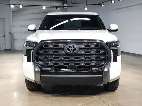 Used 2025 Toyota Tundra Platinum AWD/4WD image 2