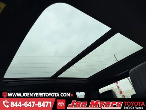 Used 2024 Toyota Tundra Platinum image 29