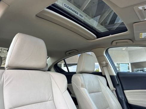 Used 2014 Acura ILX w/ Technology Package FWD image 17
