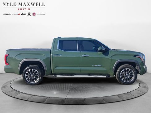 Used 2023 Toyota Tundra Limited AWD/4WD image 17