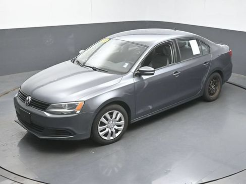 Used 2014 Volkswagen Jetta SE FWD image 43