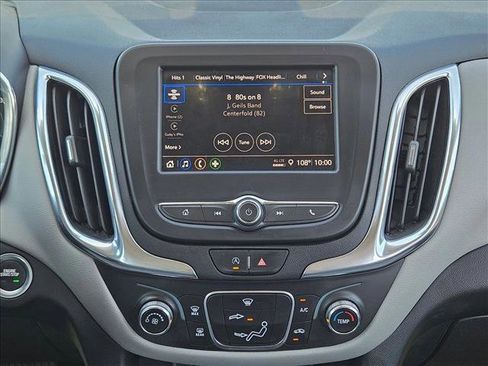 Used 2023 Chevrolet Equinox LS image 13