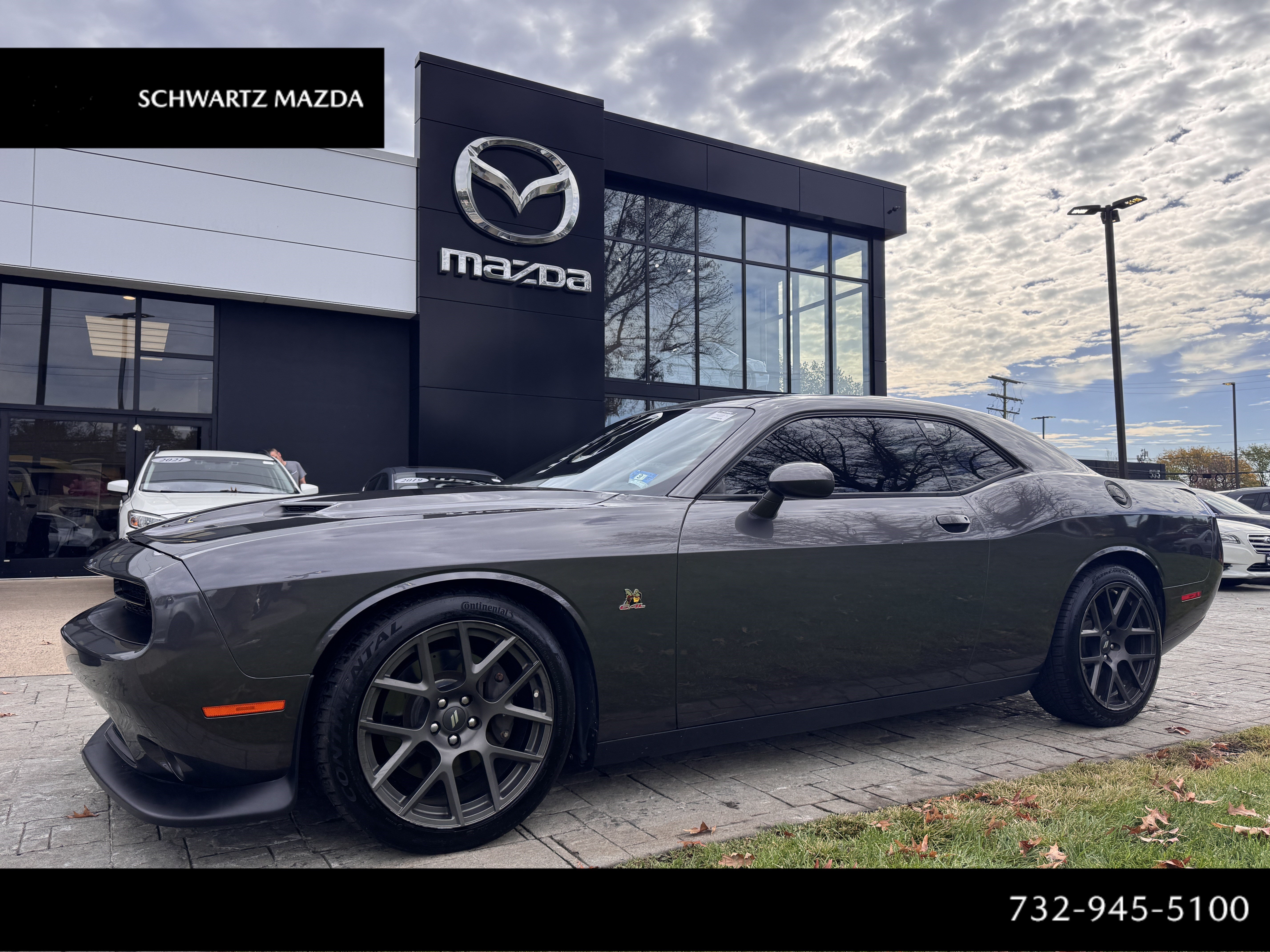 Used 2018 Dodge Challenger R/T Scat Pack w/ Leather Interior Group RWD image 1