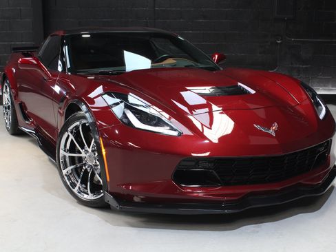 Used 2019 Chevrolet Corvette Grand Sport RWD image 10