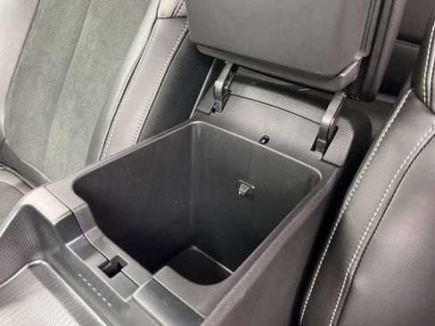 New 2025 Jeep Grand Cherokee Altitude image 20