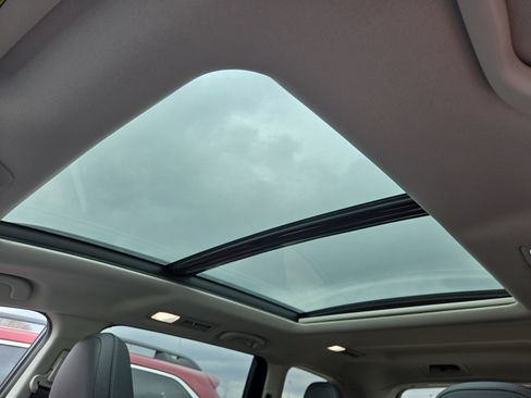 New 2026 Subaru Ascent Limited image 17