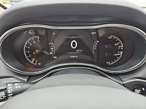 Certified 2020 Jeep Grand Cherokee Limited w/ Premium Lighting Group image 31