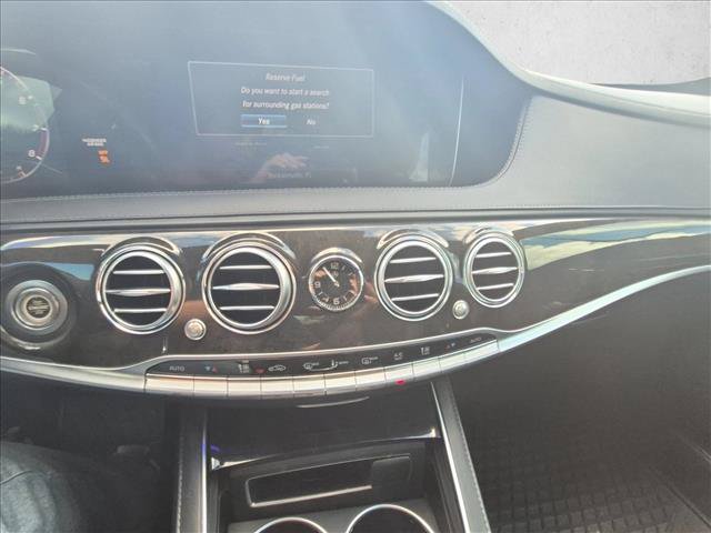 Used 2016 Chevrolet Camaro SS RWD image 12