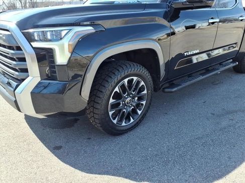 Used 2023 Toyota Tundra Limited image 4